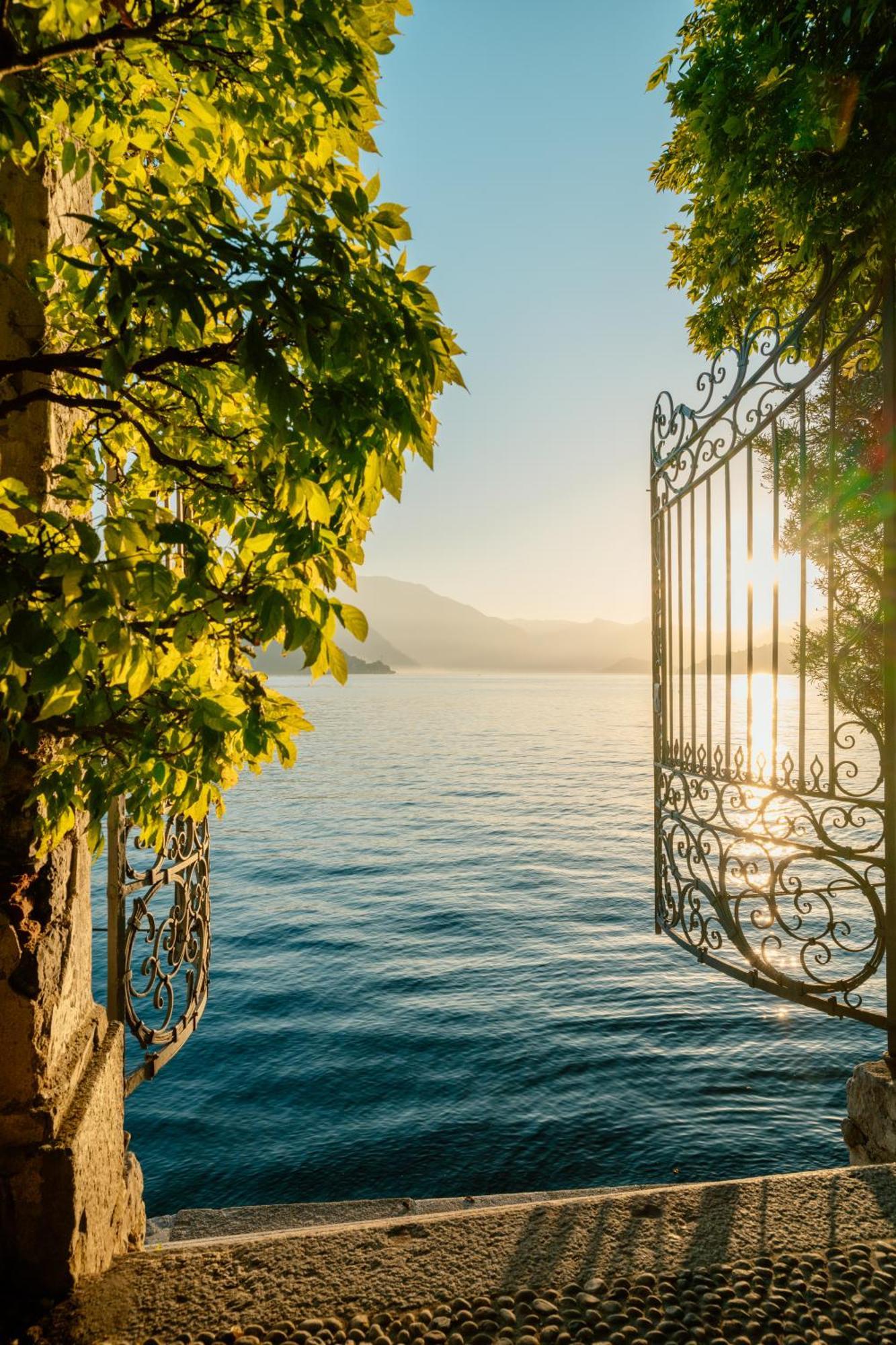 Hotel Villa Cipressi, By R Collection Hotels Варенна Экстерьер фото