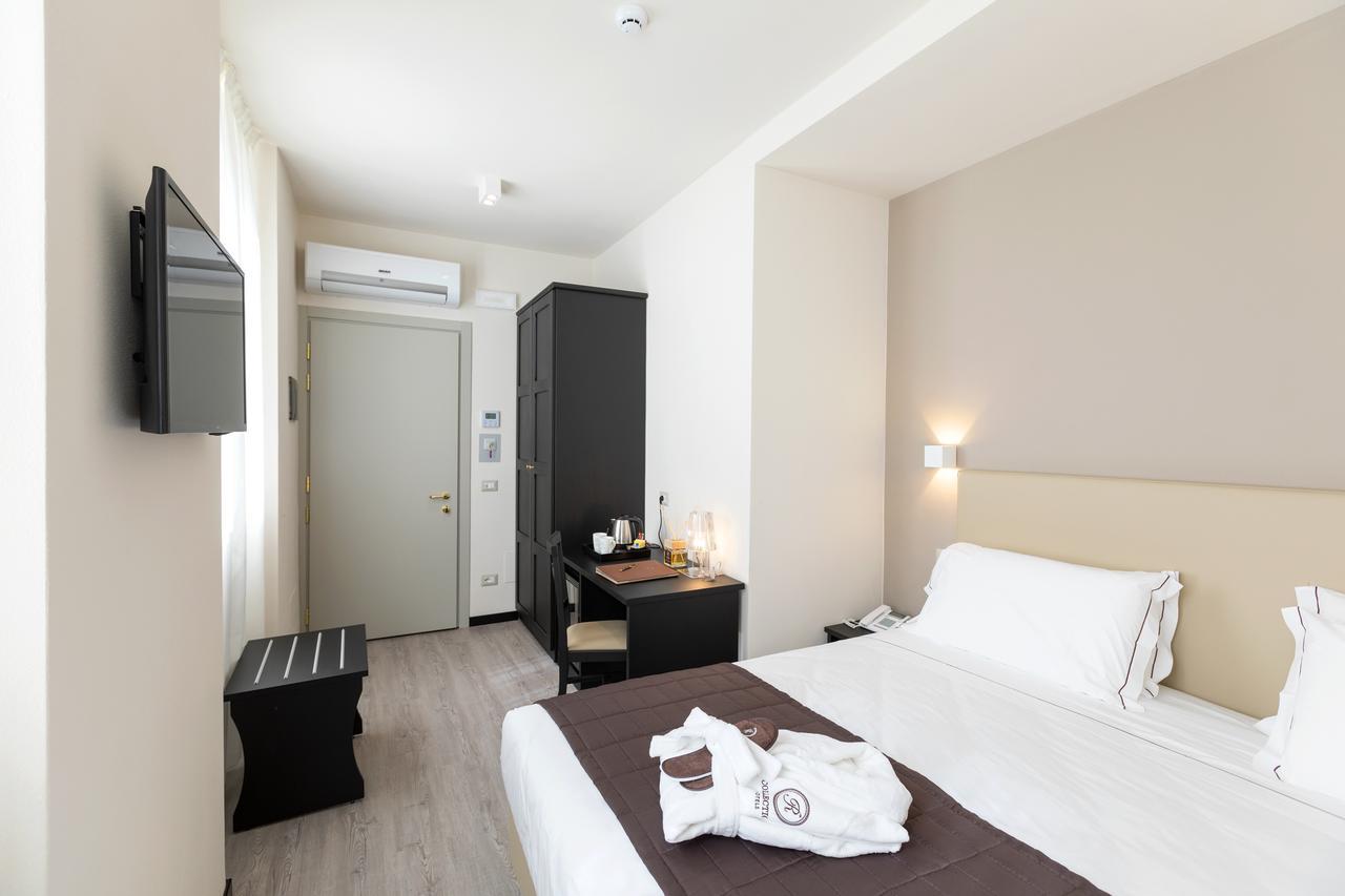 Hotel Villa Cipressi, By R Collection Hotels Варенна Экстерьер фото
